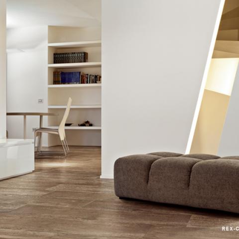 BROWN OAK